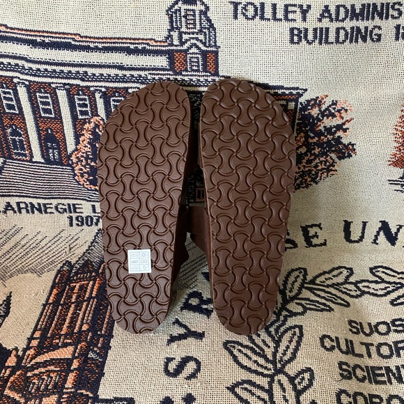 Skechers Granola Sandals - Picture 5 of 10